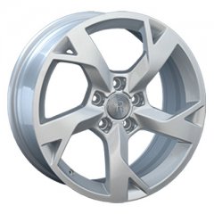 Audi A66 - Silver