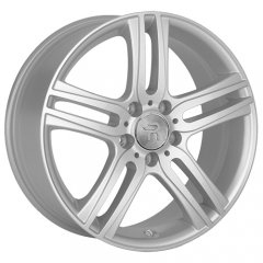 Mercedes-Benz MR133 - Silver